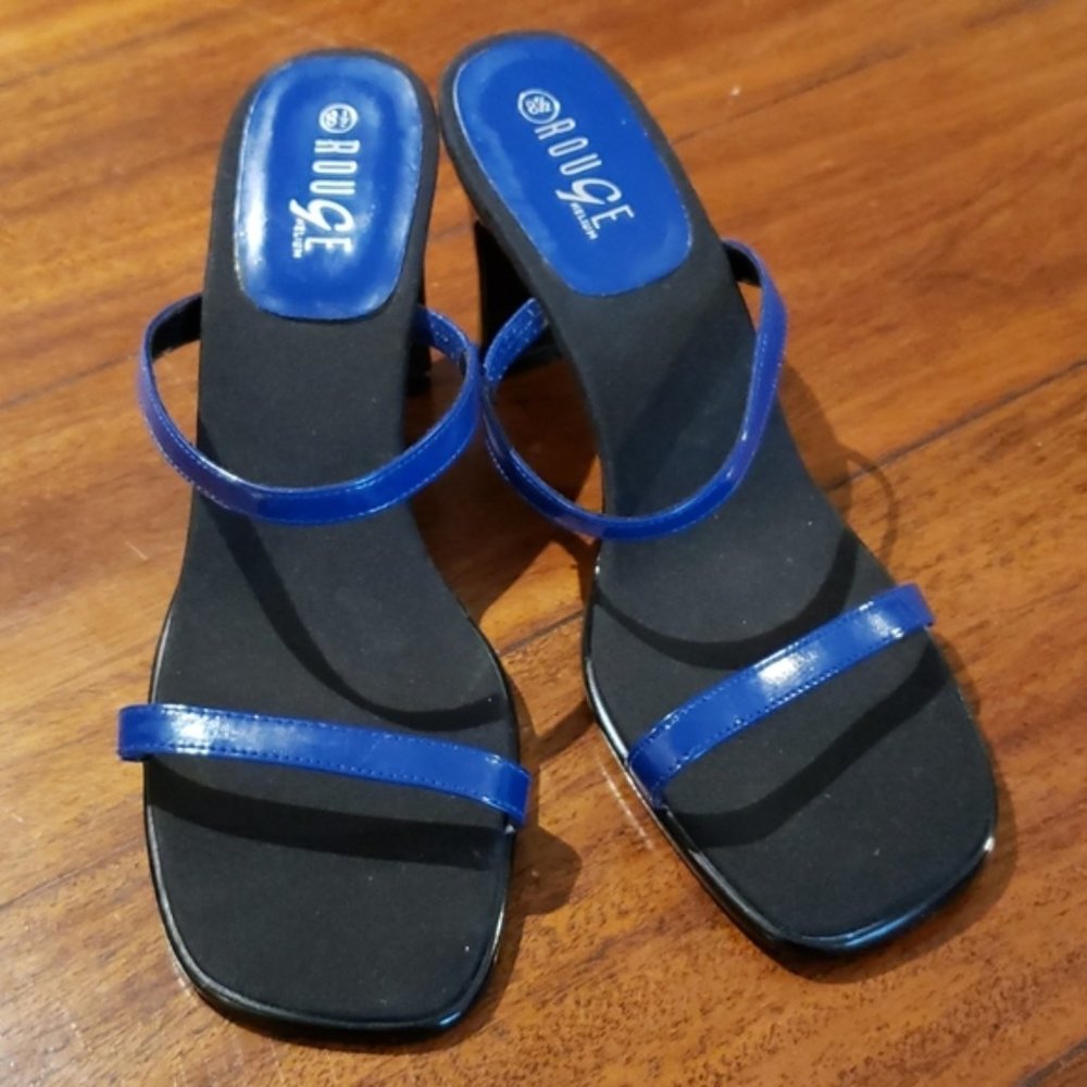 Rouge Helium Shoes